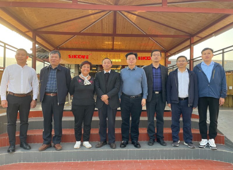 2023年2月7日 云南省退役军人事务厅党组成员一行到赛纳咖啡看望指导工作